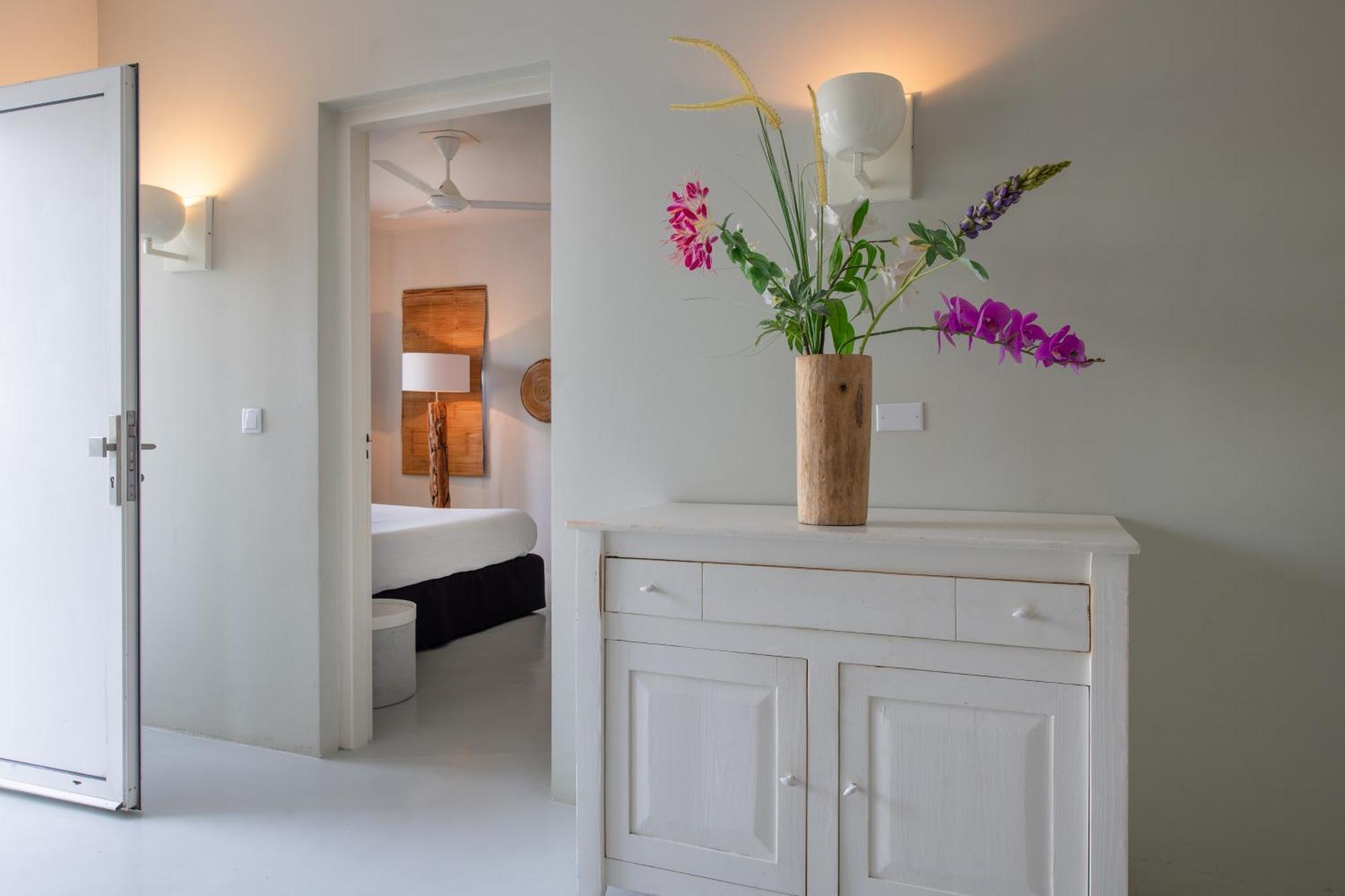Villa At Secured Gated Resort Near Mambo Beach! Вилемстад Екстериор снимка