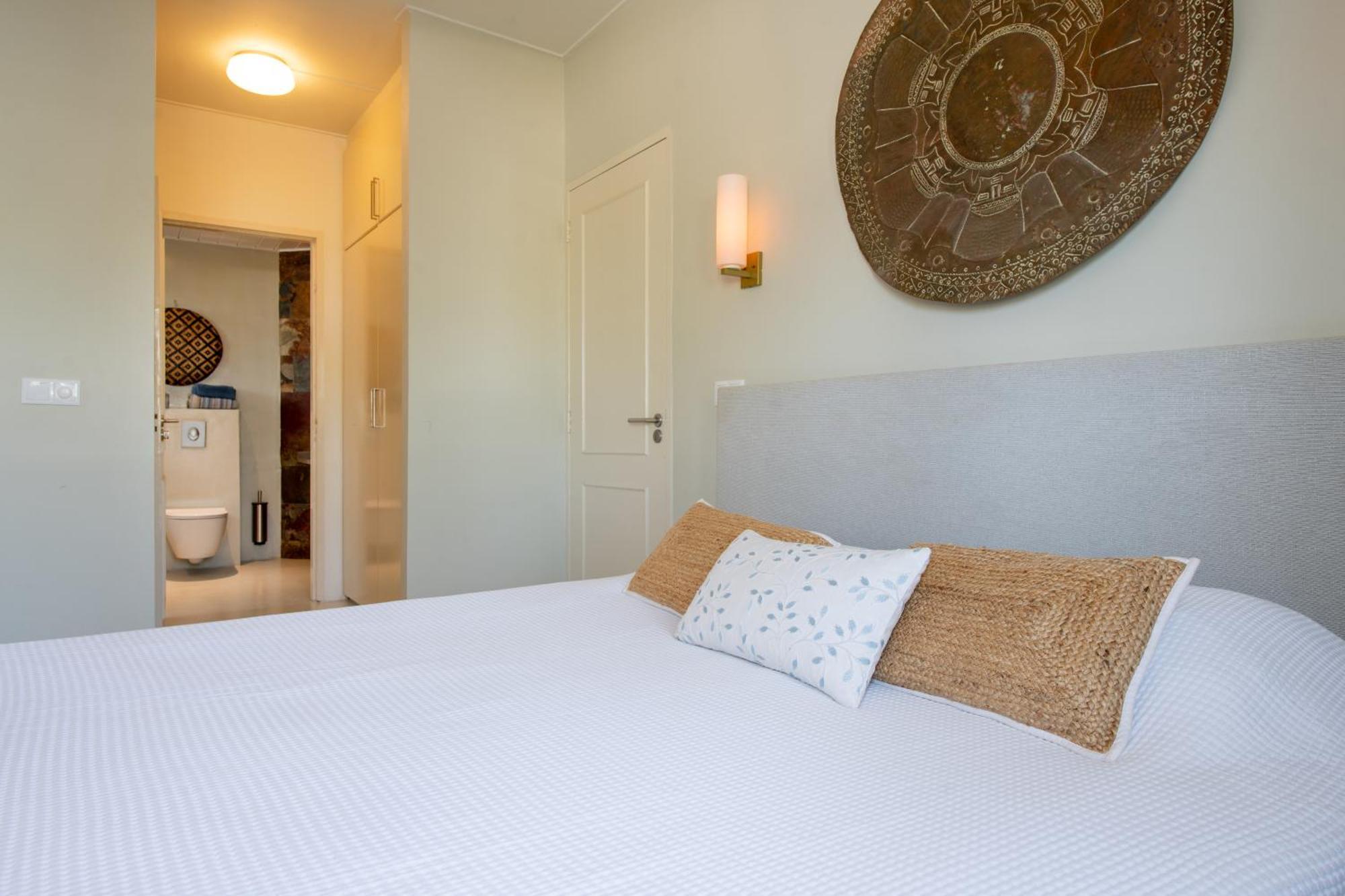 Villa At Secured Gated Resort Near Mambo Beach! Вилемстад Екстериор снимка